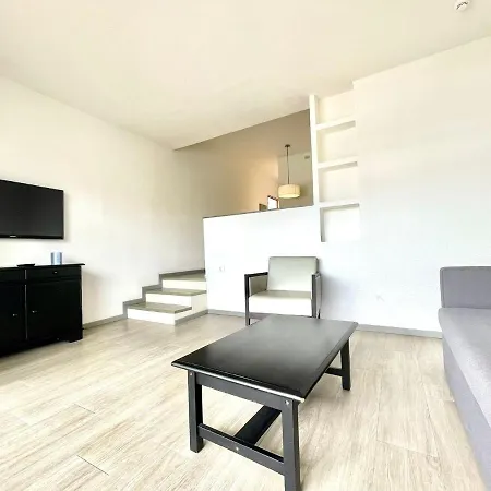 Apartamento Con Piscina Compartida, Wifi, Cerca Playa In Tenerife Sur Apartman *