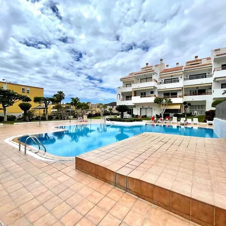 Apartamento Con Piscina Compartida, Wifi, Cerca Playa In Tenerife Sur Los Cristianos