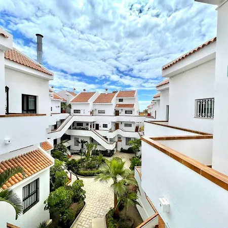 Apartamento Con Piscina Compartida, Wifi, Cerca Playa In Tenerife Sur Los Cristianos (Tenerife)
