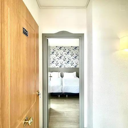 Apartment Apartamento Con Piscina Compartida, Wifi, Cerca Playa In Tenerife Sur Los Cristianos (Tenerife)