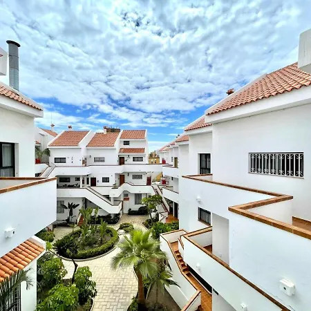 Apartamento Con Piscina Compartida, Wifi, Cerca Playa In Tenerife Sur
